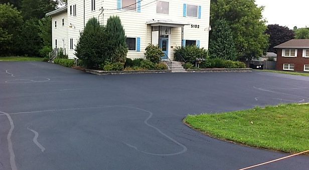 Commercial Driveway Sealing